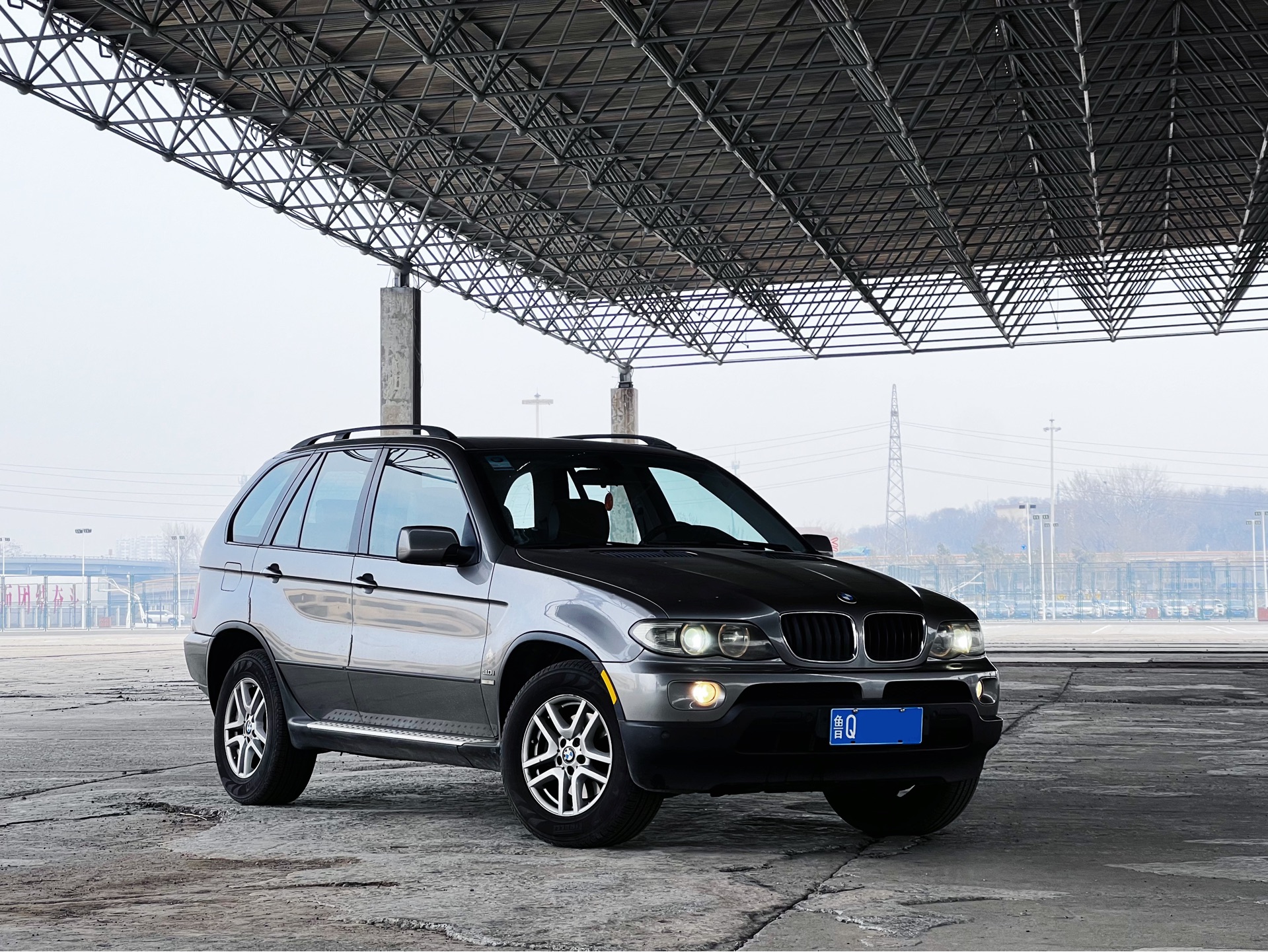 宝马x5 e53 感受20年前的宝马豪华suv