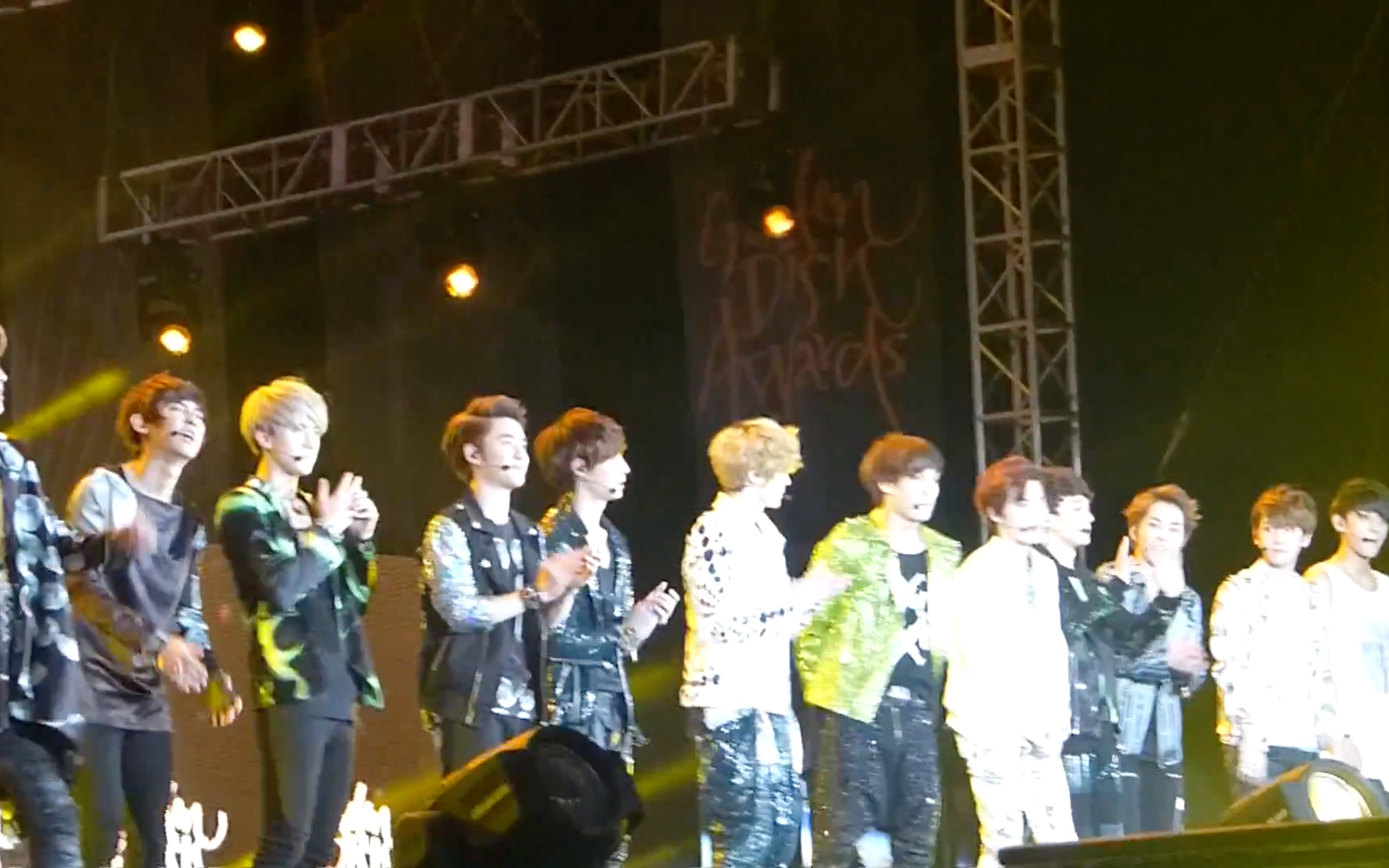 130115 exo 金唱片 talk