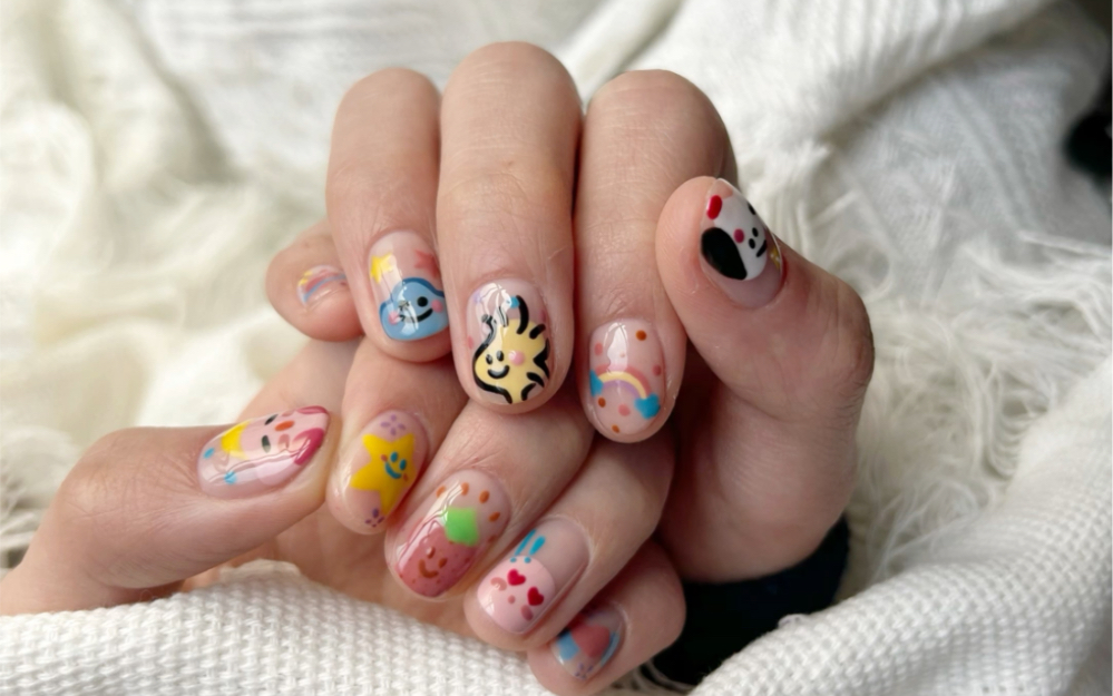 可爱史努比美甲