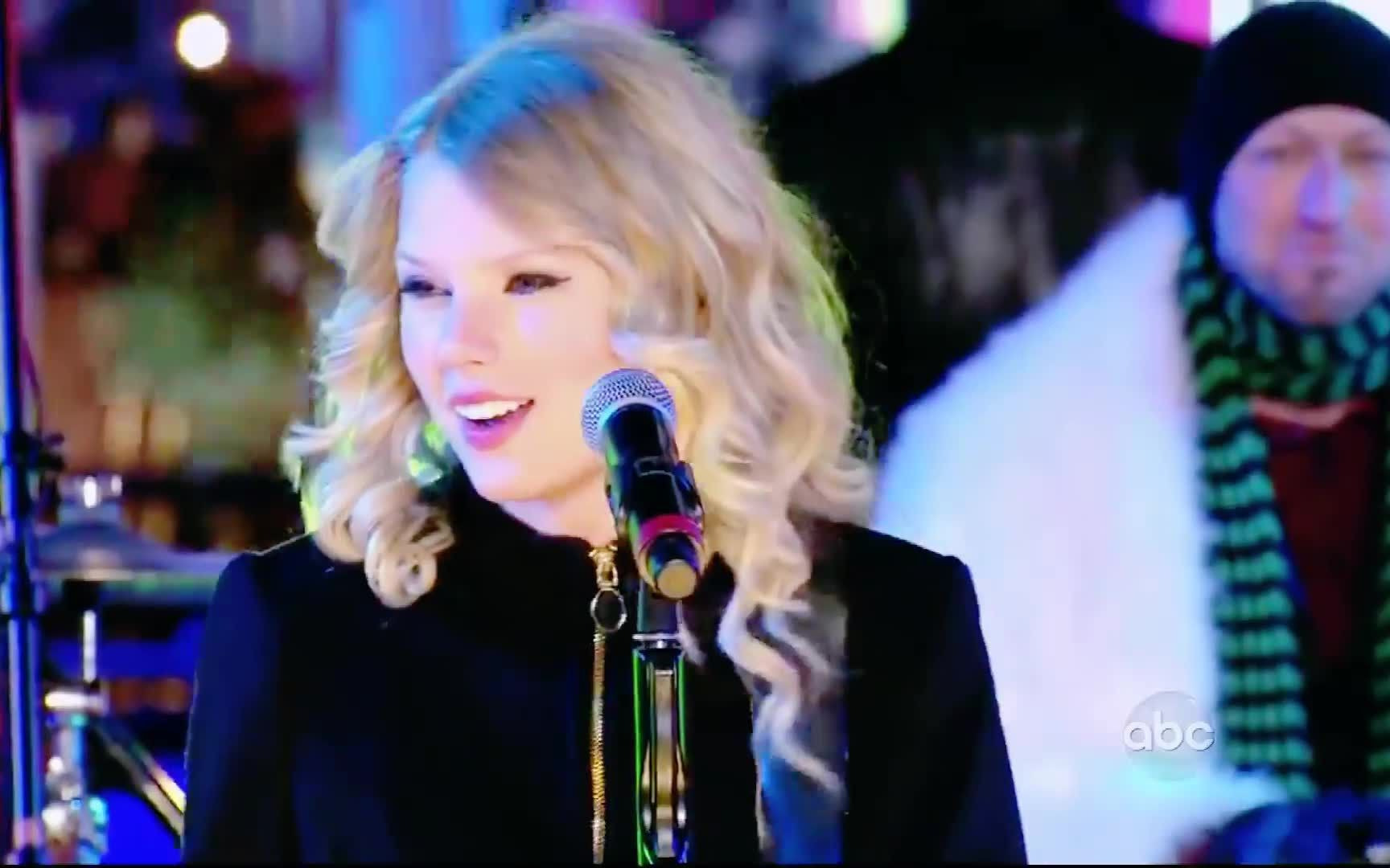 【Taylor Swift】霉霉2009年纽约时代广场跨年演唱会现场表演哔哩哔哩bilibili