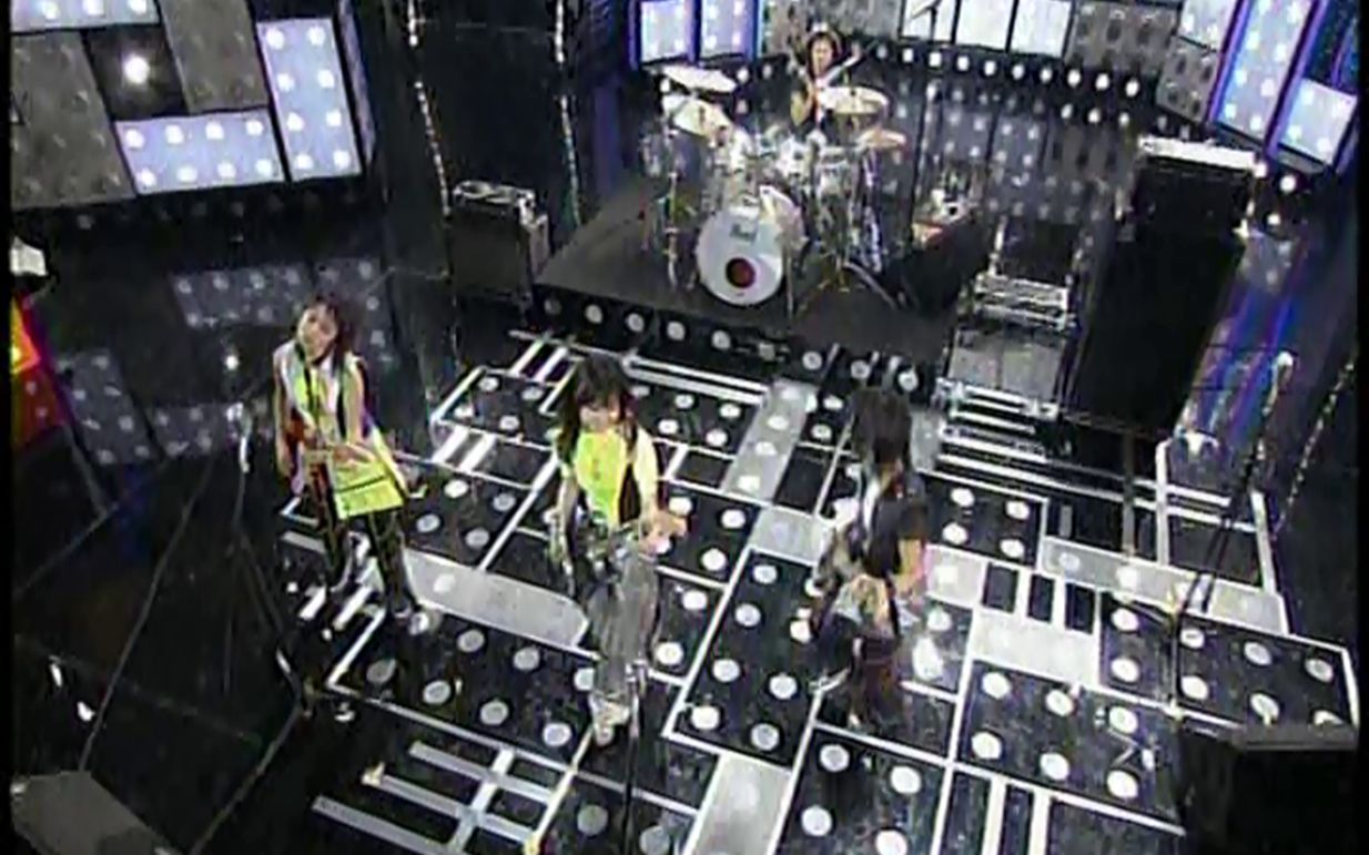 [图]ZONE - True Blue (03.04.12.Pop.Jam)[Talk]