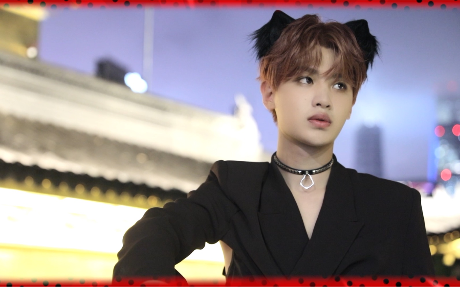 【黄明昊】潮流猫耳造型花絮_哔哩哔哩_bilibili