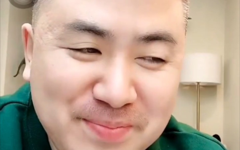 【百里屠伕】21号直播闲聊 和观众连线并解答观众情感问题