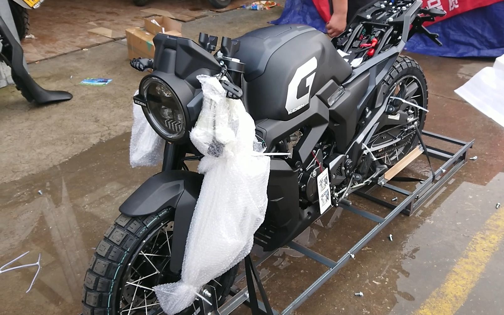 启典150gk辐条版开箱!_哔哩哔哩_bilibili