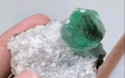 标准的六方晶系结构 哔哩哔哩