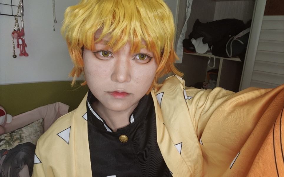 鬼灭之刃善逸仿妆cos妆面