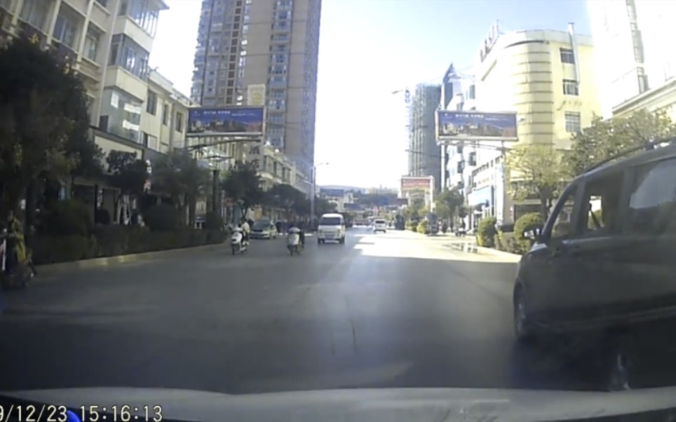 20191223在云南大理祥云的日子快递点md000005