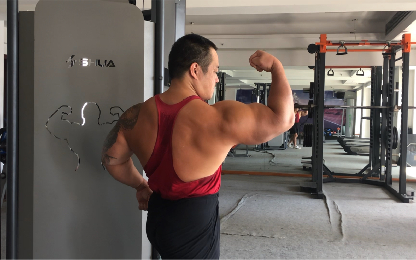 古典风格手臂训练 株洲大臂哥