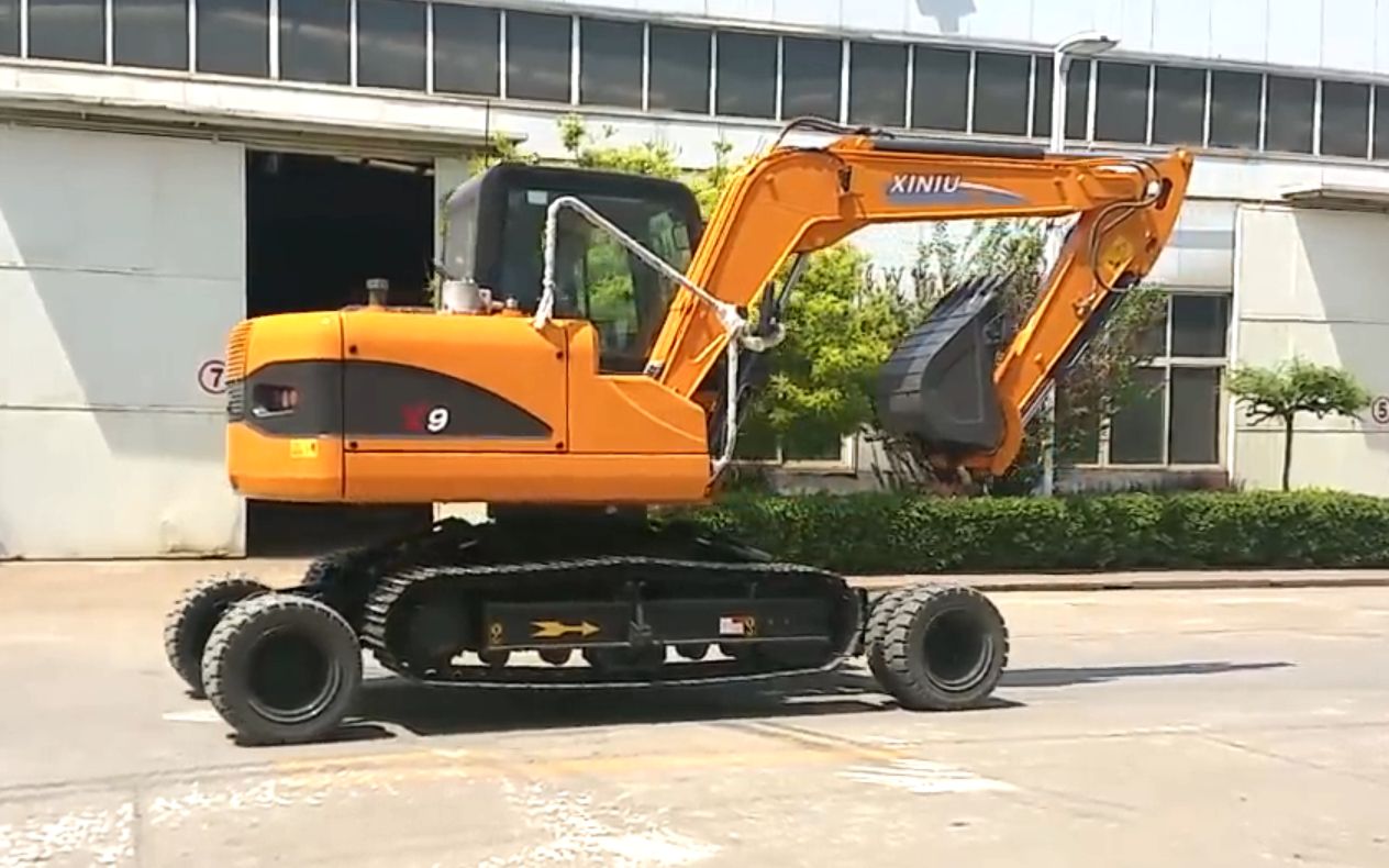犀牛重工rhinocerosxiniux9轮履两用挖掘机轮履切换性能展示