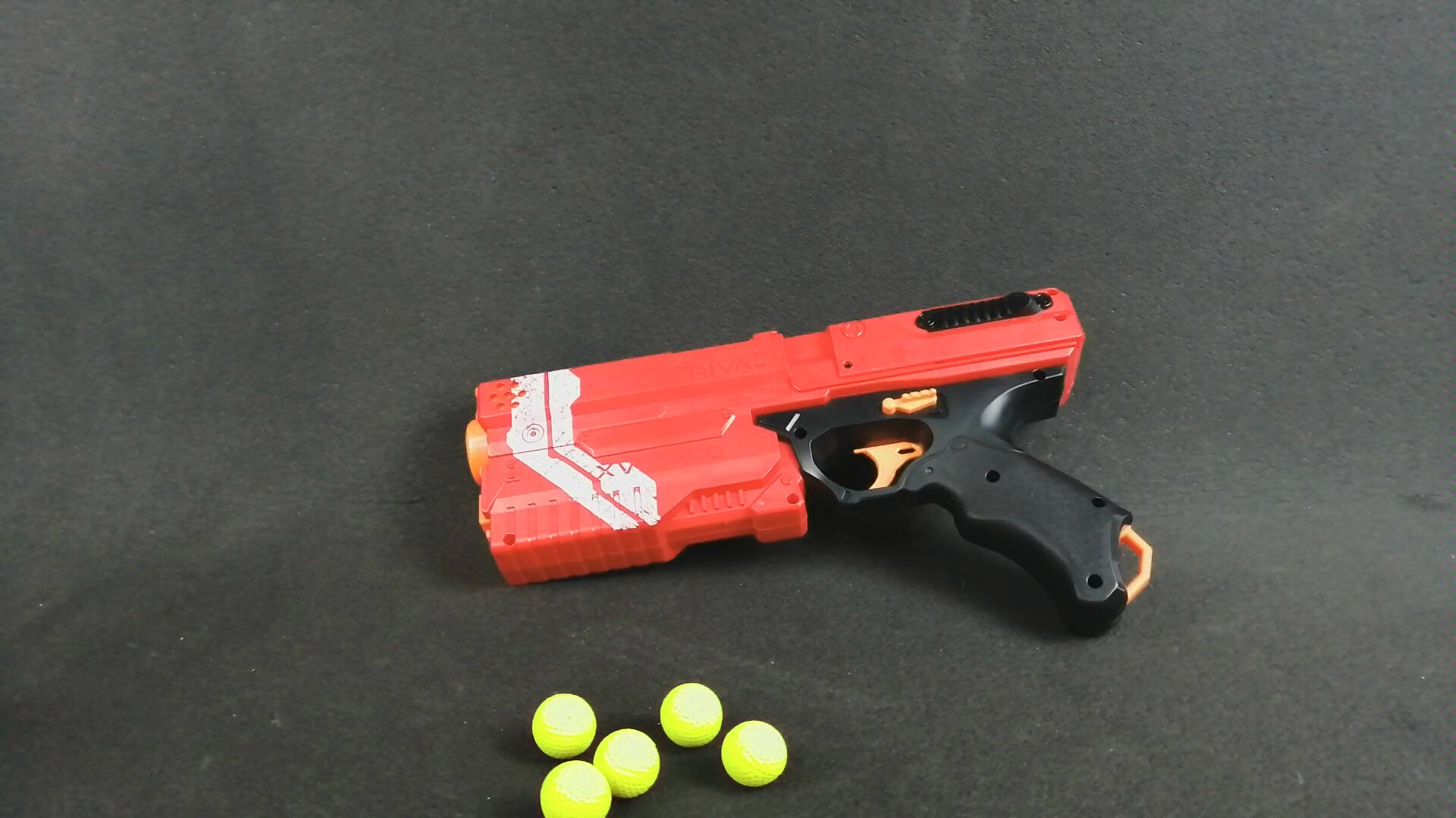 钟爱评测 热火发射器 nerf克洛诺斯五球