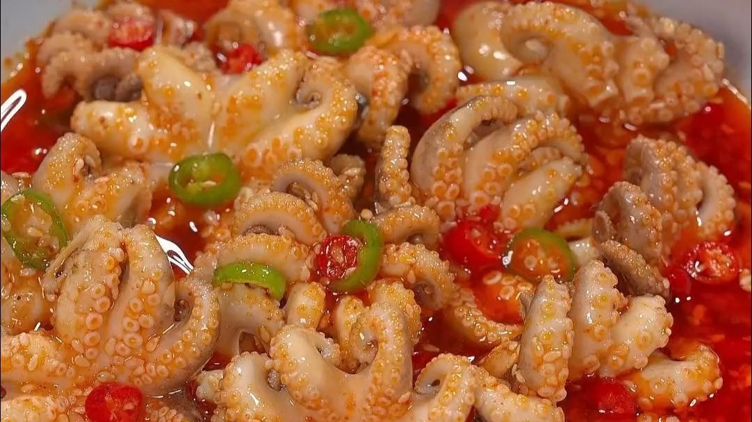 捞汁麻辣八爪鱼太好吃啦!麻辣鲜香,q弹脆嫩,汤汁浓郁