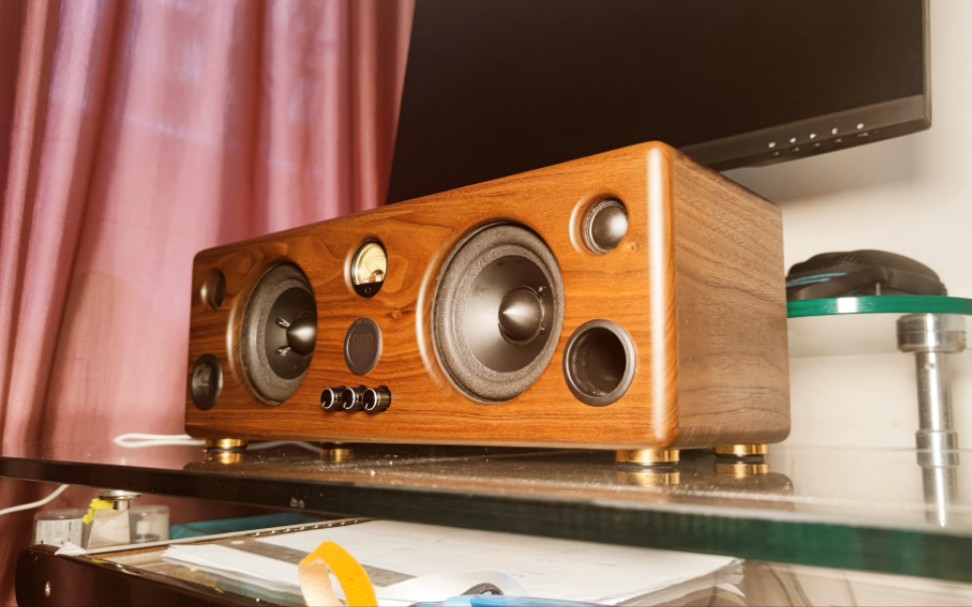diy手工精品黑胡桃实木jbl4寸二分频导向式立体声桌面hifi蓝牙音箱