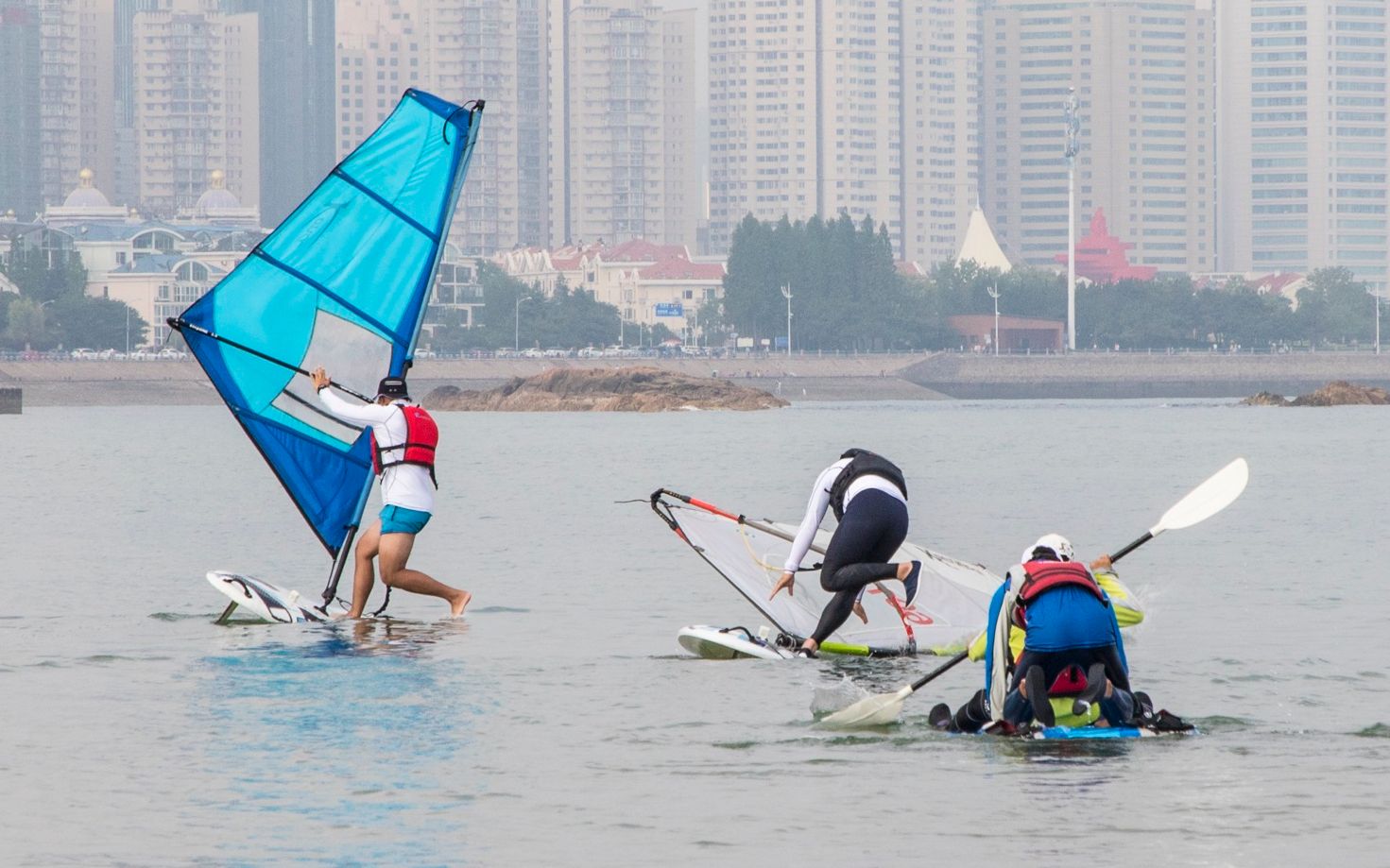 【菲律宾国家跳水队队长云指导】你以为我们在学跳水?其实我在学帆板