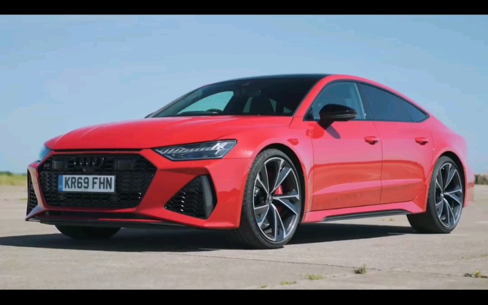 奥迪rs7 vs 奔驰amggt63s直线加速赛_哔哩哔哩_bilibili