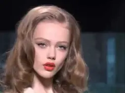 Download Video: 【秀场考古】Christian Dior 2010 春夏系列秀场