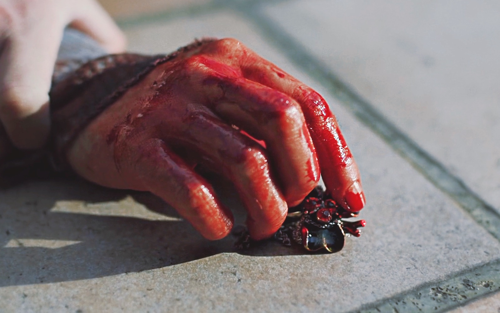 【avalanche】e10 刚哥枪伤撕裂又被狙击晕倒|男上加男 虐身