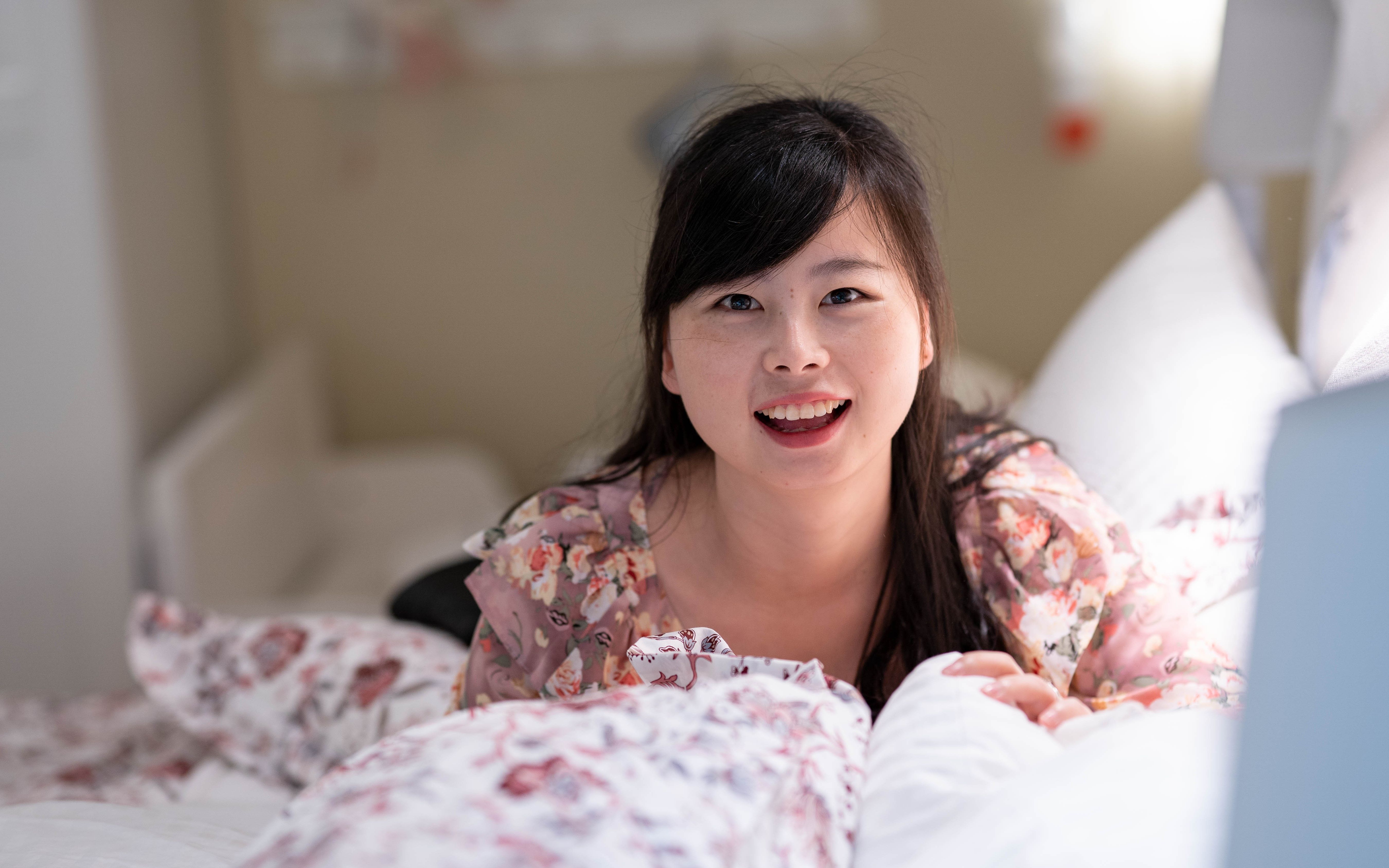 索尼a7m3搭配适马85mm14artfe口手持拍摄原片