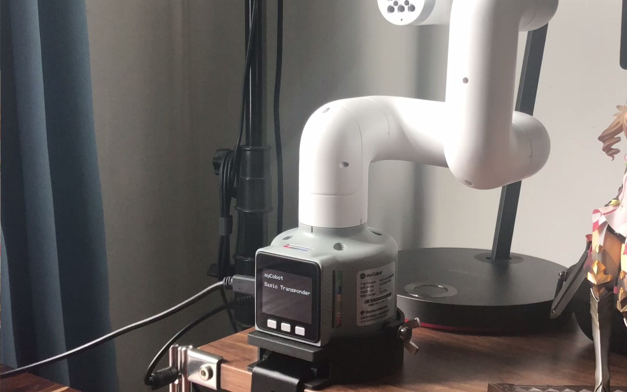 小象机械臂mycobot演示