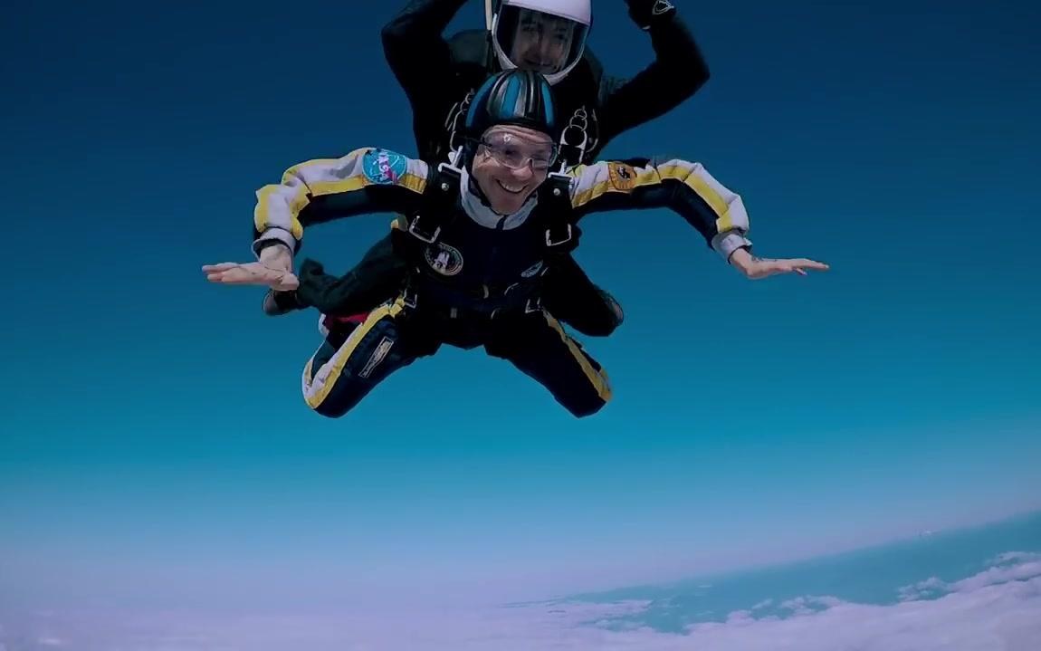 电子鼠deadmau5的日常06_哔哩哔哩 (゜-゜)つロ 干杯~-bilibili