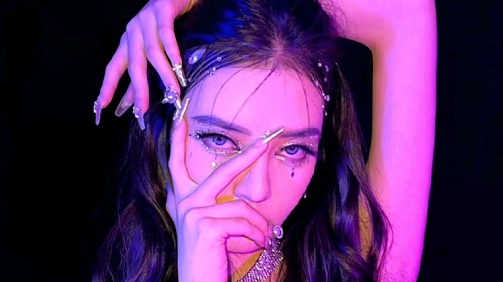 野性美女dj温甜甜激情客串的抖音热歌!