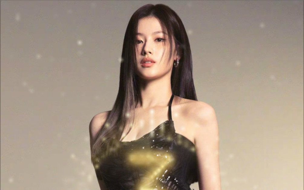 twice sana vogue japan"3月刊画报