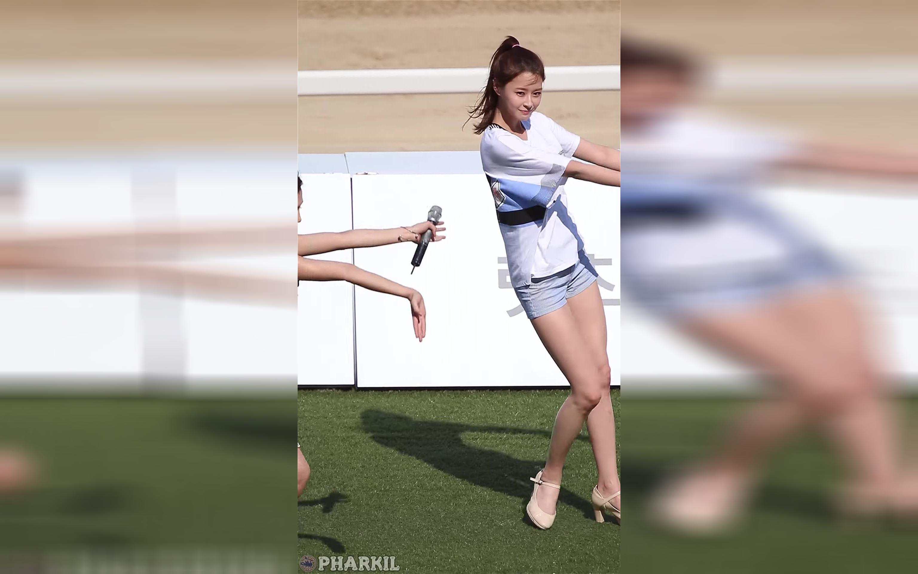 t恤配短裤,啊,绝了14061(hellovenus)