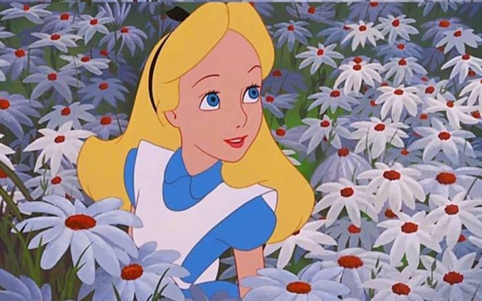 【爱丽丝梦游仙境】乌鸦为什么会像写字台?