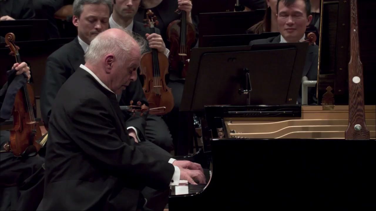 [图]【钢琴】Barenboim, 舒伯特: 降A大调即兴曲, D.935, No.2, Schubert: Impromptu, D.935, No.2