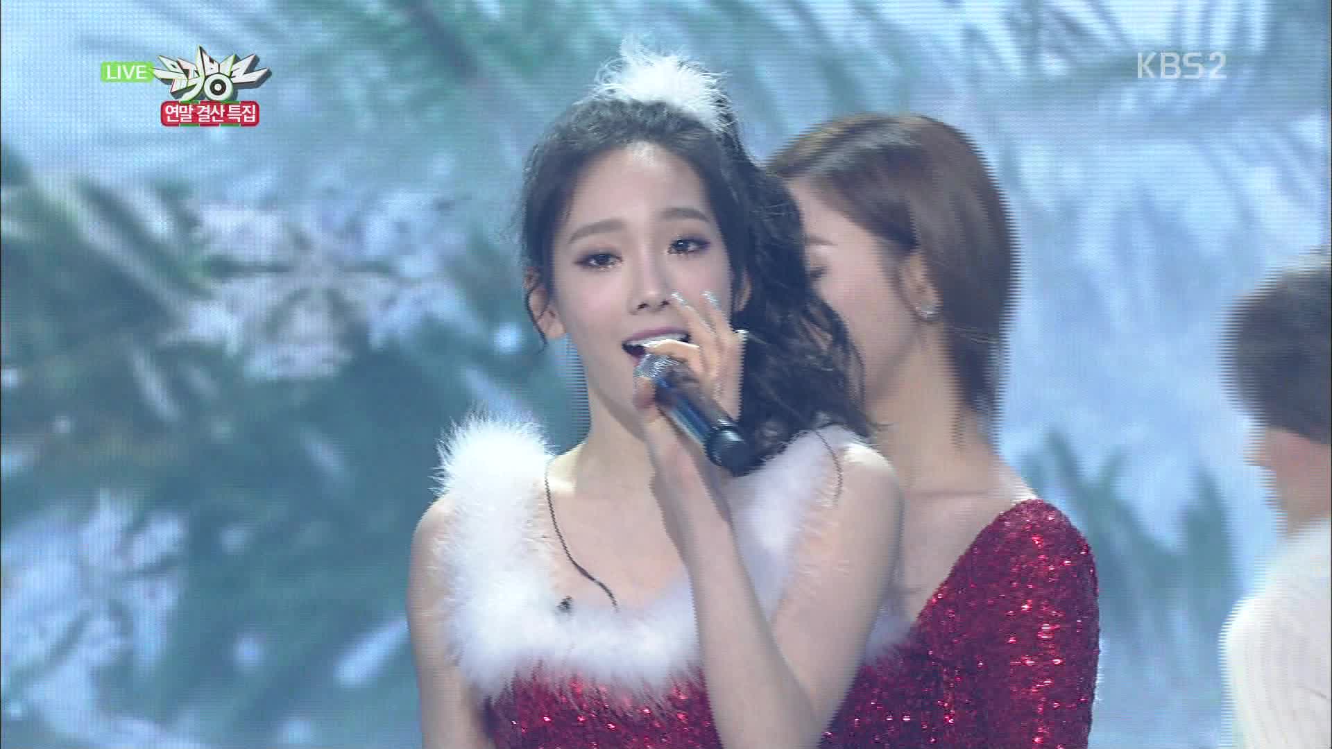 [图]141219 音乐银行 少女时代TTS Diamond + Holler