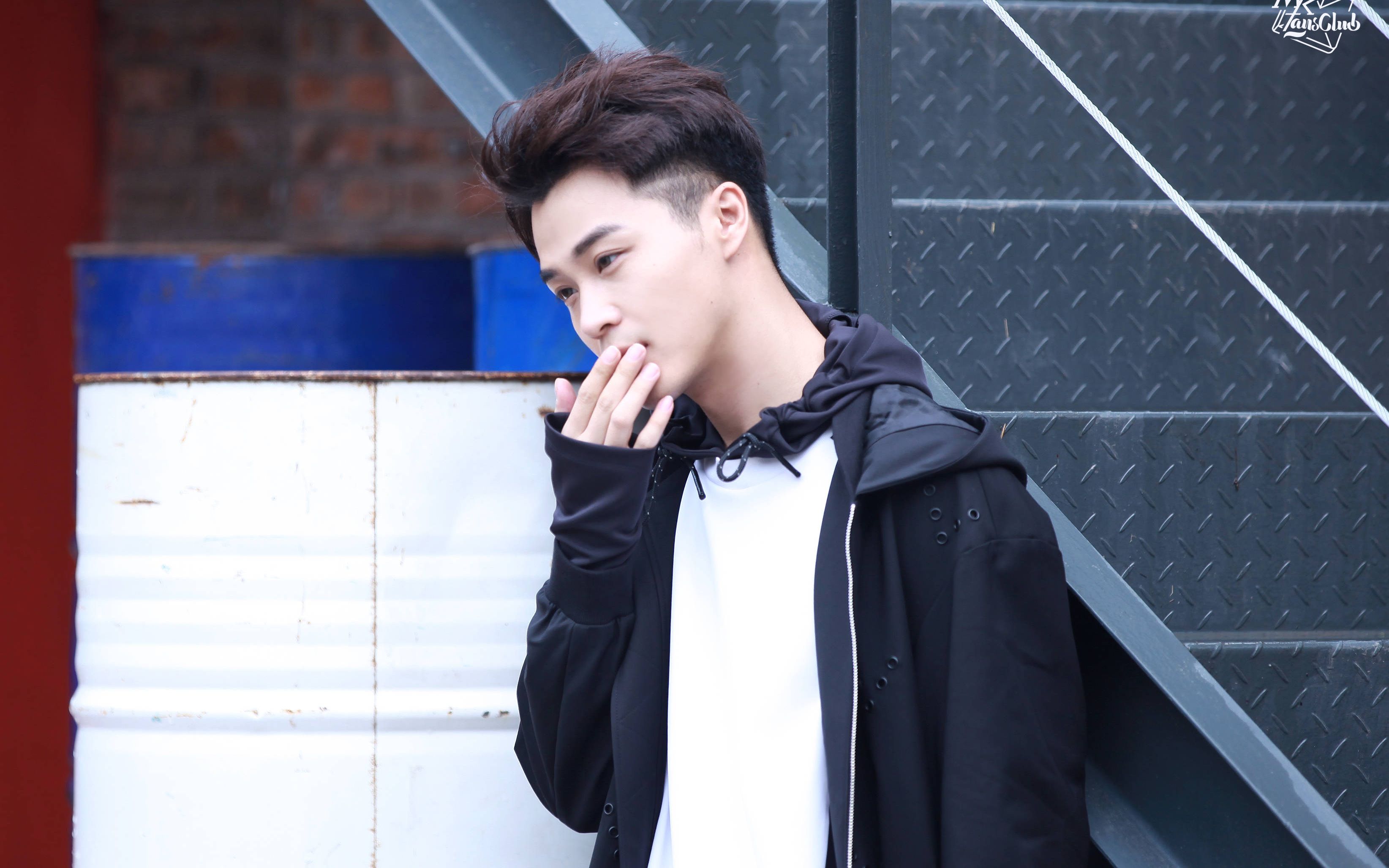 孟瑞杭州签售_哔哩哔哩 (゜-゜)つロ 干杯~-bilibili