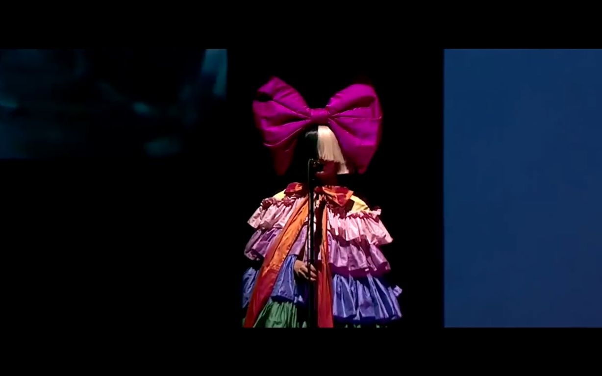 【怀念枪击案受害者】sia - the greatest