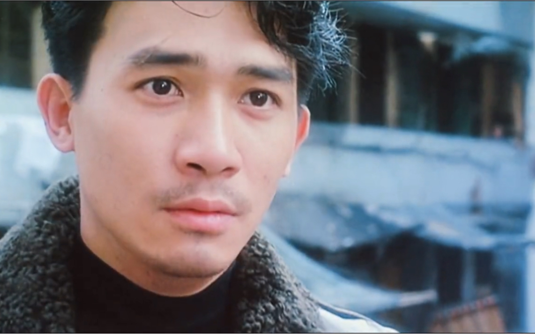 《喋血街头》伟哥一个眼神全是戏