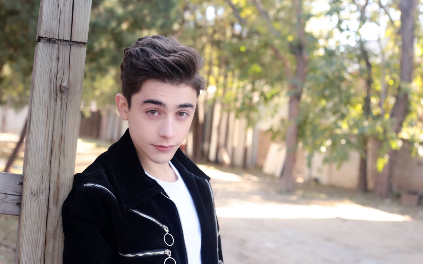 帅波小贝扬扬和星悦思瑞高佑思的顺口溜儿(额…不要难为wuli波波嘛