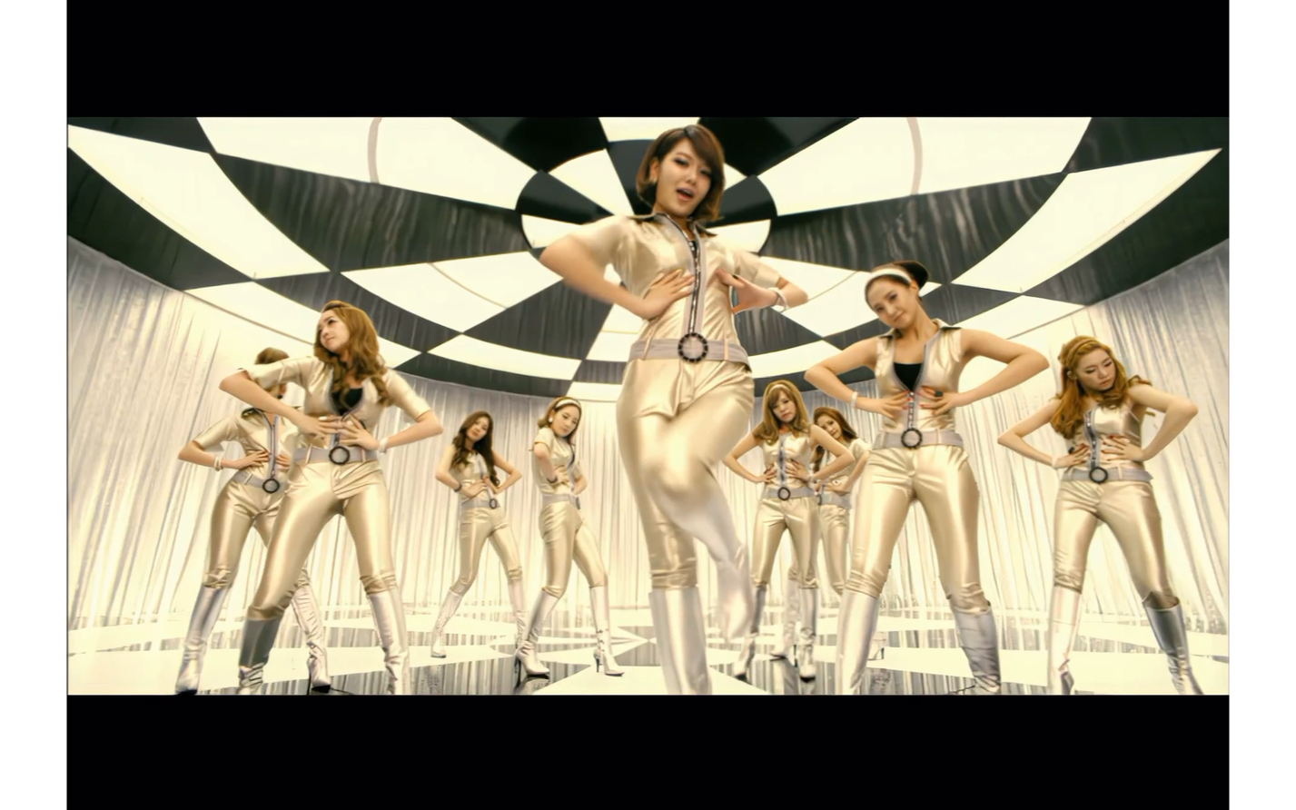 4k 超清 mv〕少女时代《hoot》日文版【4k 高码率】【收藏】