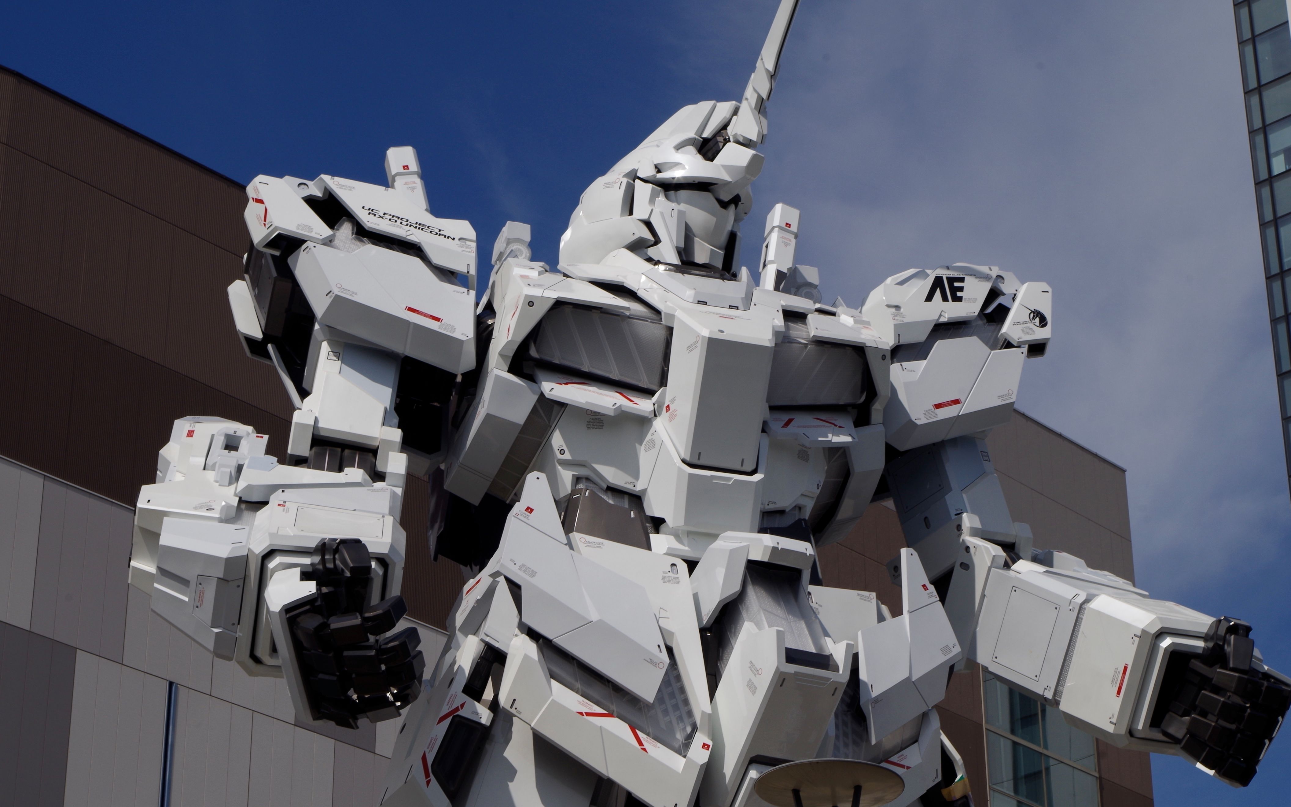 台场独角兽高达1:1 夜景 爆甲变形 灯光测试版 原版4k 无损bgm