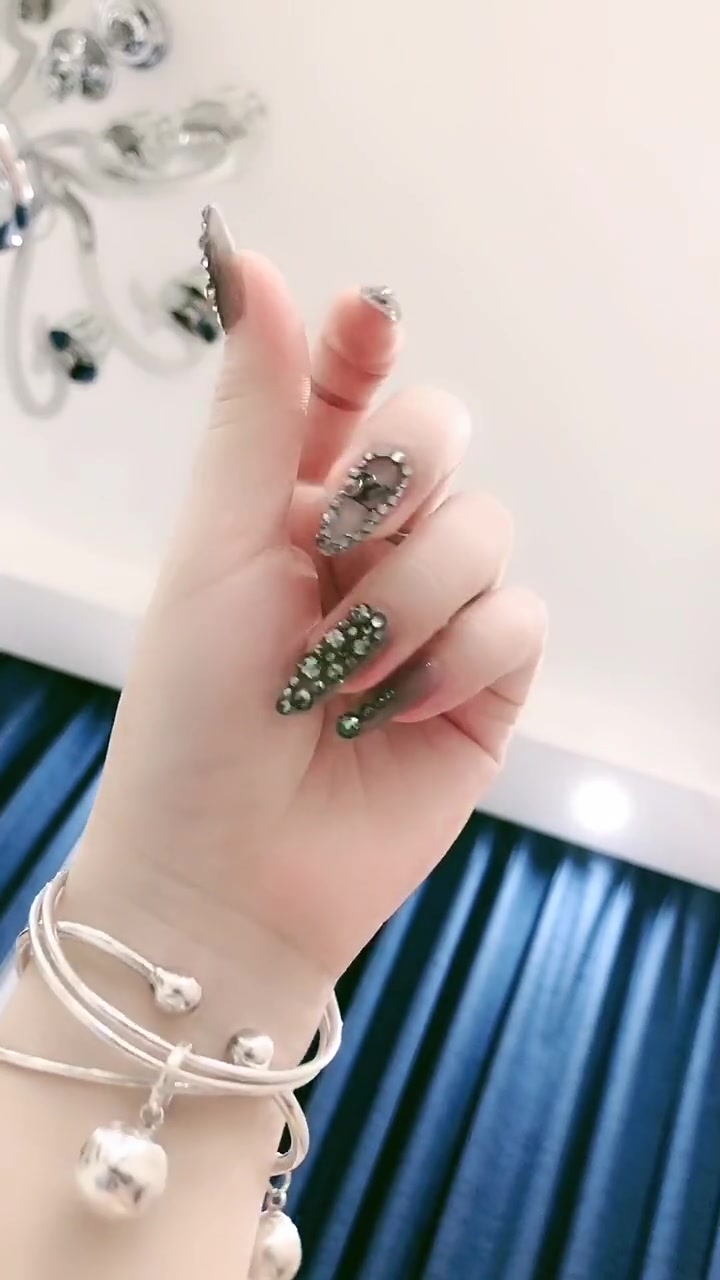 施华洛❤️哔哩哔哩bilibili