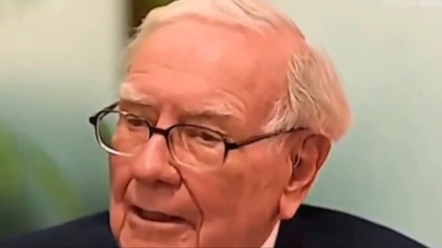 伯克希尔-哈撒韦首次亏损#股神巴菲特