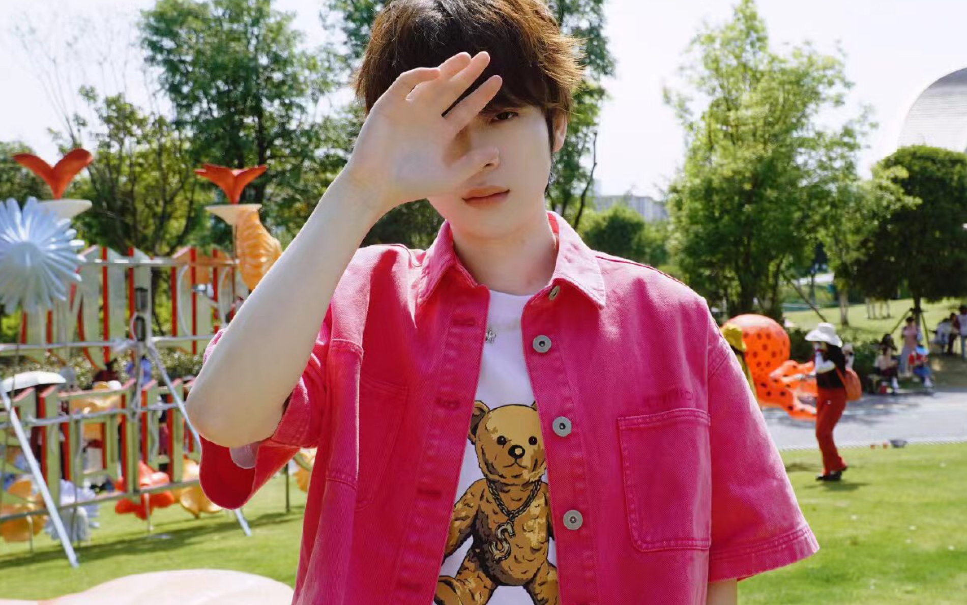 【lgd诚c|23岁生贺】"好想爱这个世界啊"/也让这个世界多爱你一些吧.