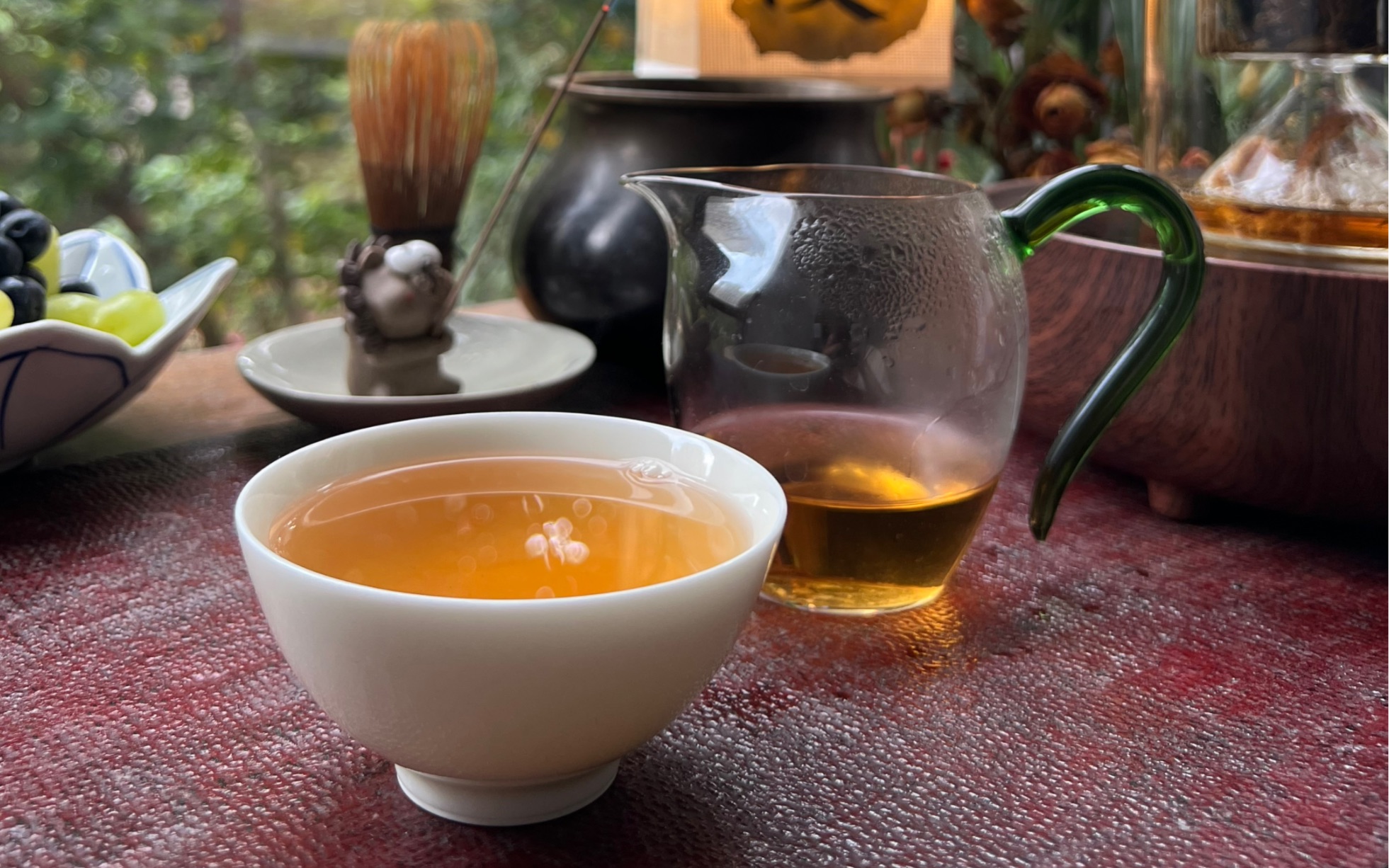 煮一壶茶～给自己一点时间,一点空问,煮一壶好茶,看茶叶在沸水中散开