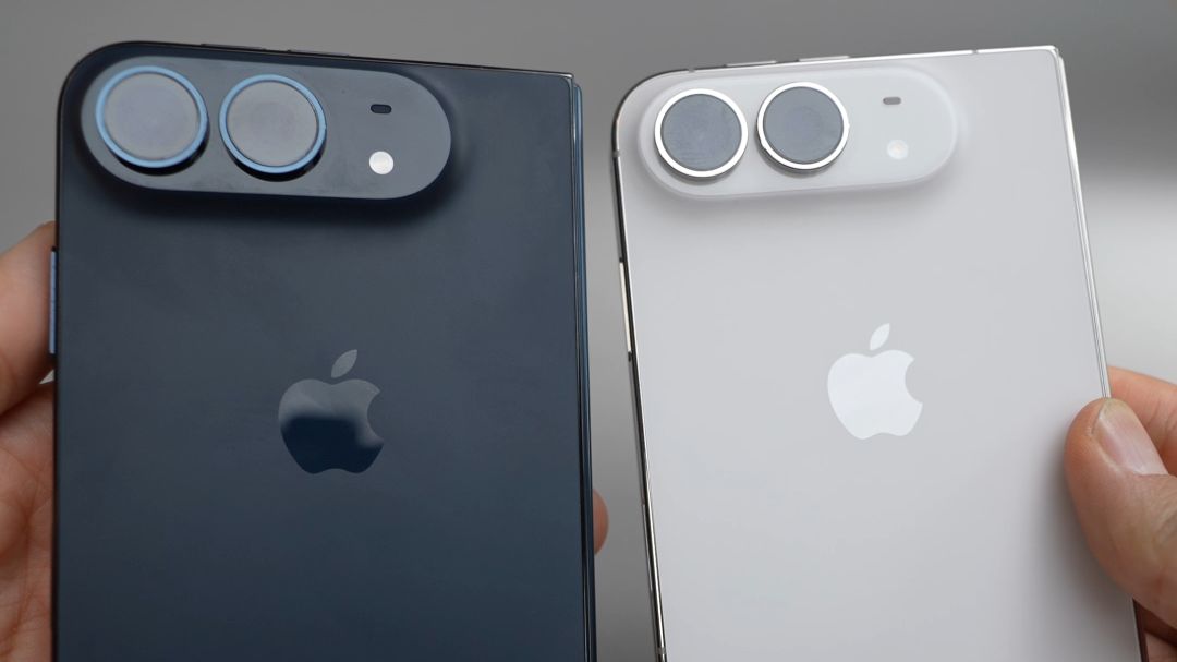 iPhone Duo 蓝色 VS 白色，你更喜欢哪款？｜大耳朵TV