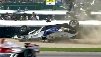 F1空翻名场面——2006赛季美国站 海费被撞飞！