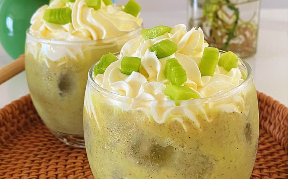 媳妇叫我做果汁,雪顶猕猴桃果汁