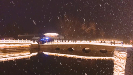 [图]夜晚丽正门外雪景