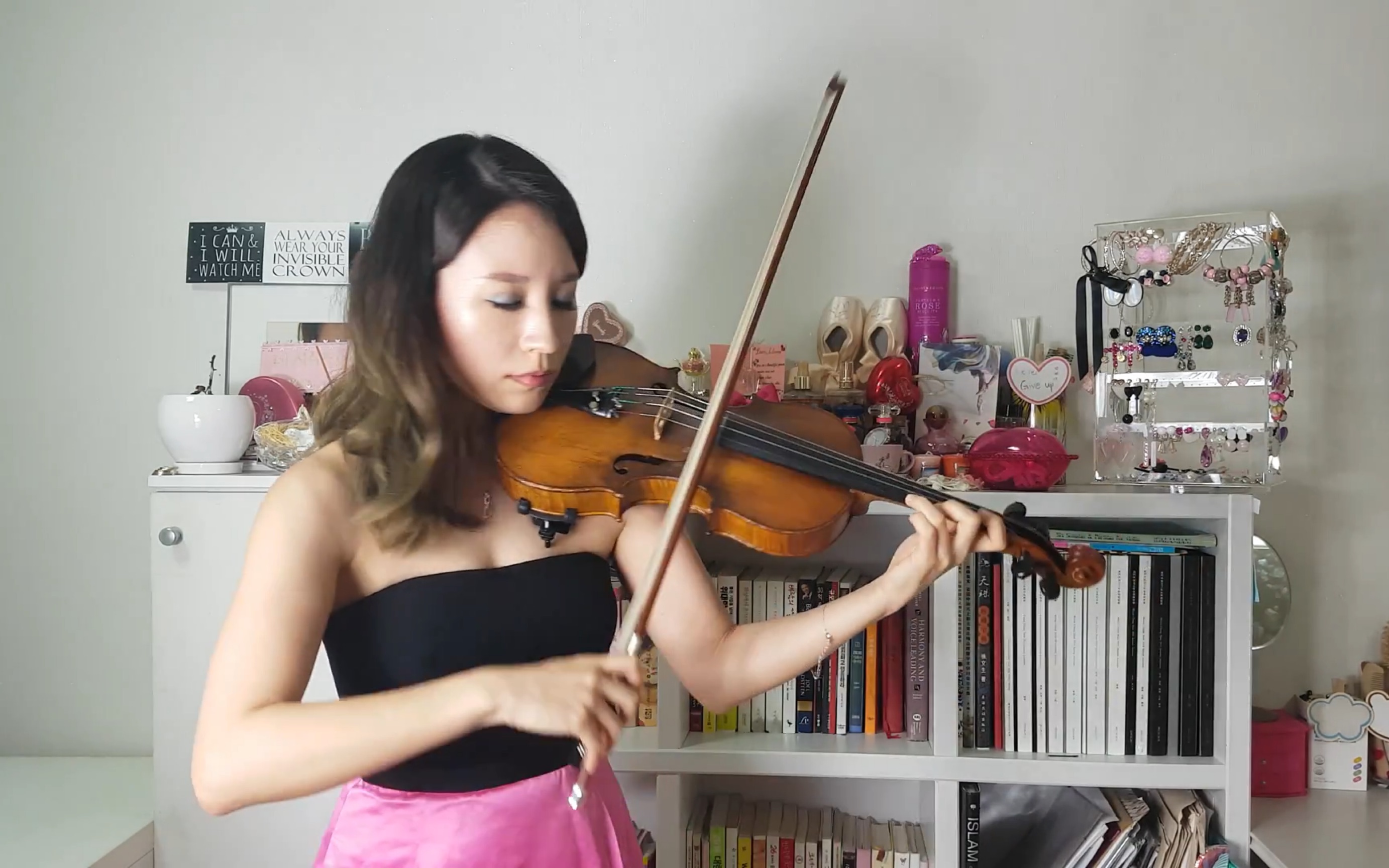 [图]王菲 - 红豆 & 小提琴 ( Wang Fei - Red bean Violin cover ) Julianne Choi