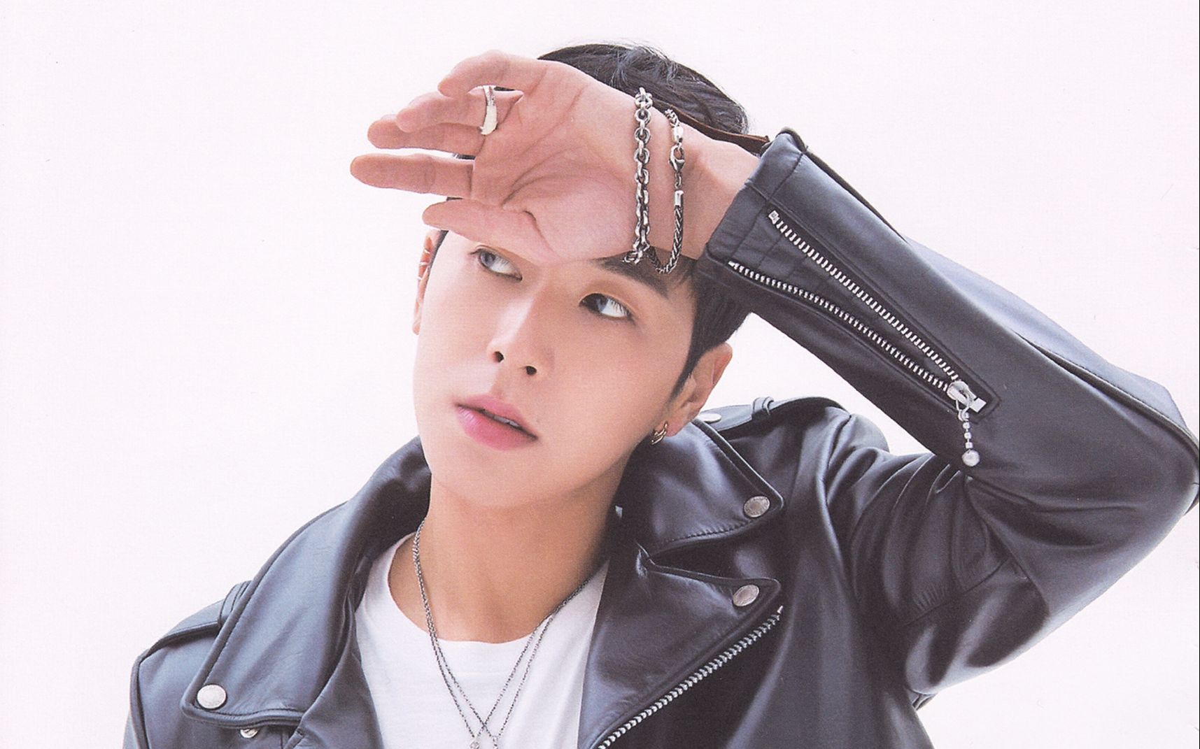 181208 东方神起 郑允浩 ins更新