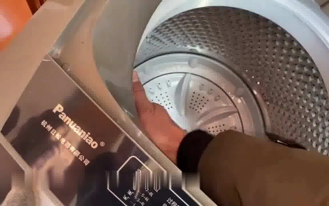 卡萨帝洗衣机报错e8!,,其实你一般来说.这个不是大问题.