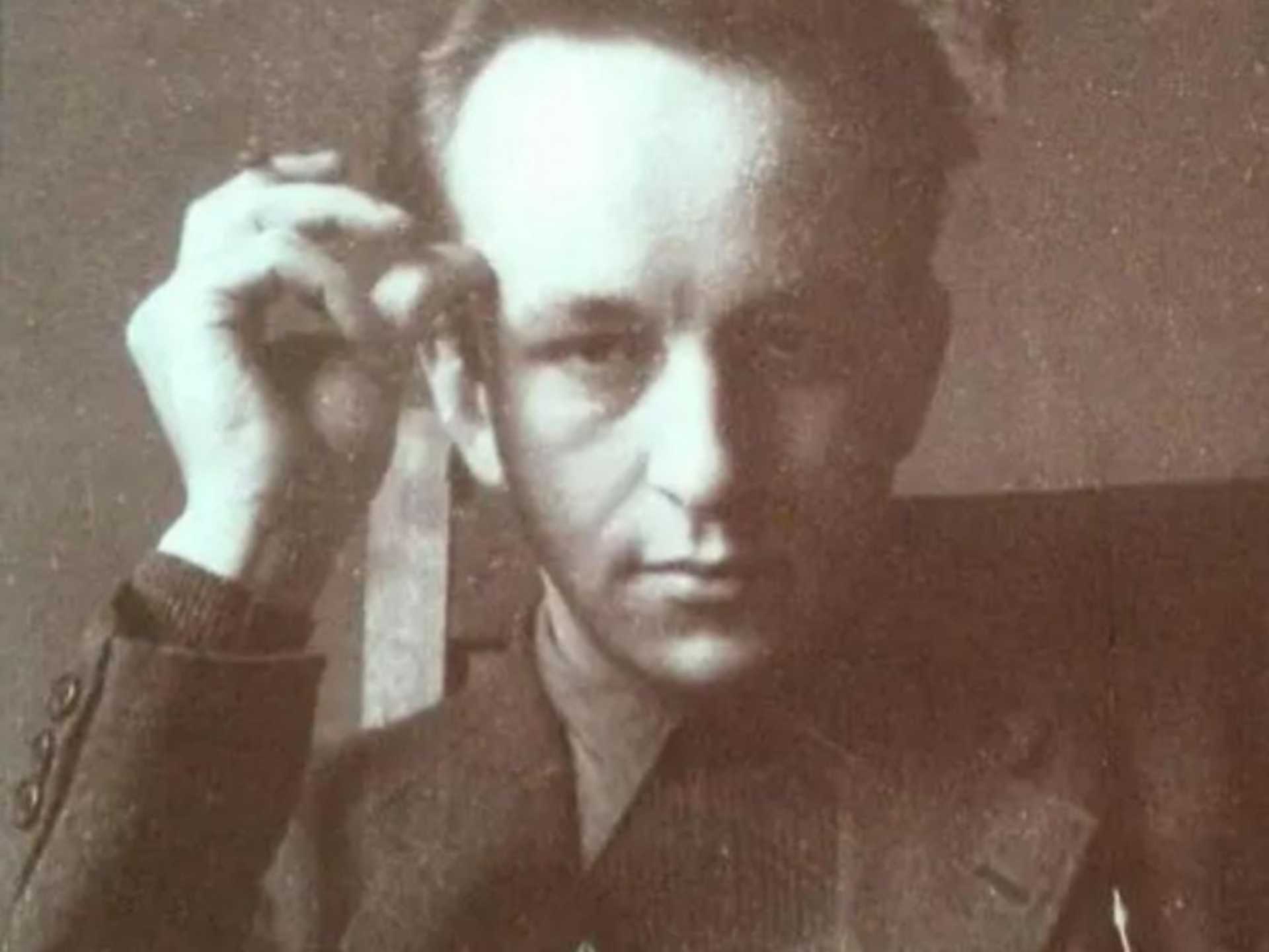 从阿尔都塞主义成为猫娘