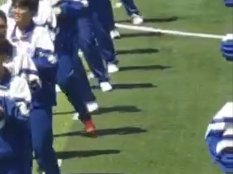 鞍山一中《萱子姐姐的最后一操》(全糊画质)