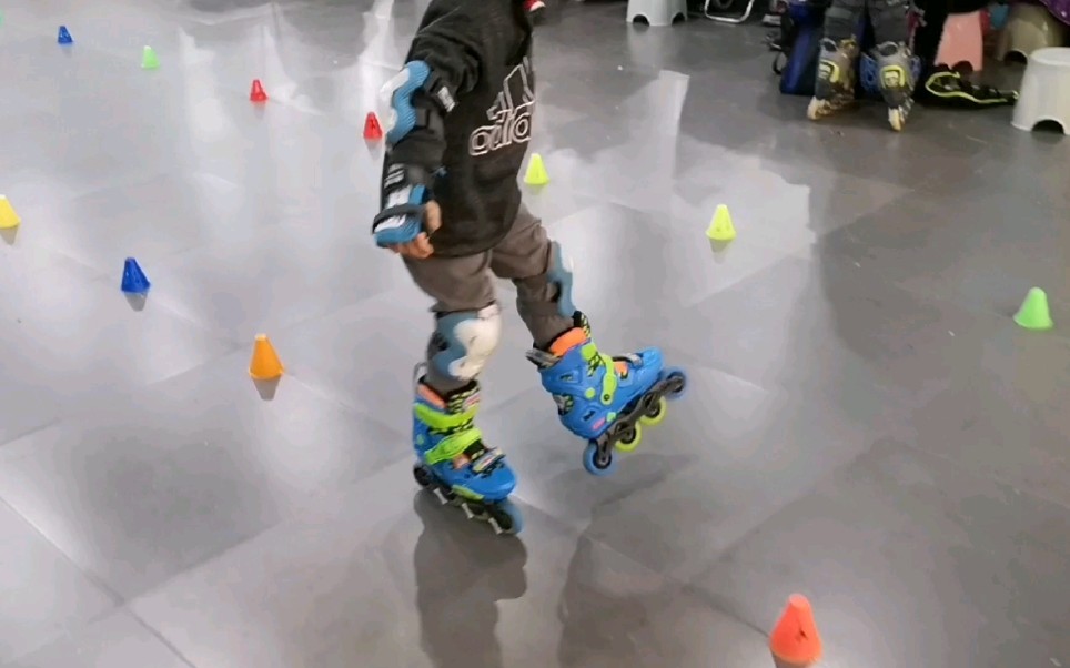 轮滑训练之正尼尔森,t刹