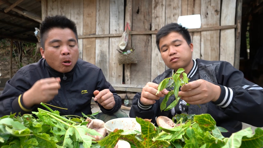 越南链子哥团队 二弟 来了 猪花肠 猪粉肠
